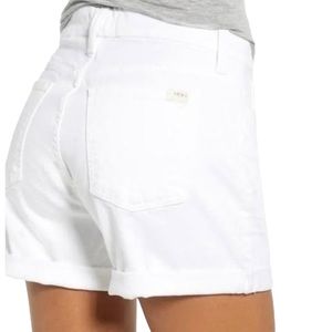Jen7 High Rise MidRoll White Jean Shorts 4 NWT